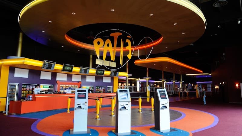 Pathé Saran